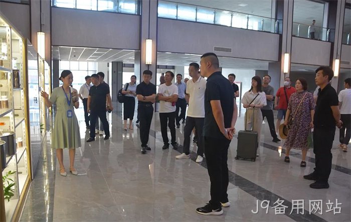 J9备用网站