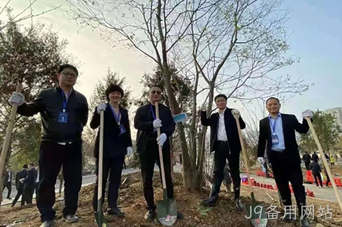 J9备用网站